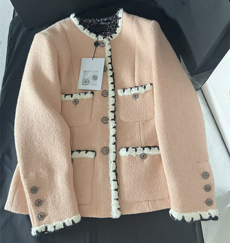 Winter Clothing Color - 맞춤형 유럽 여성 의류 2026년 여름
